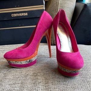 MUST GO‼️ Bakers Taryn Pumps